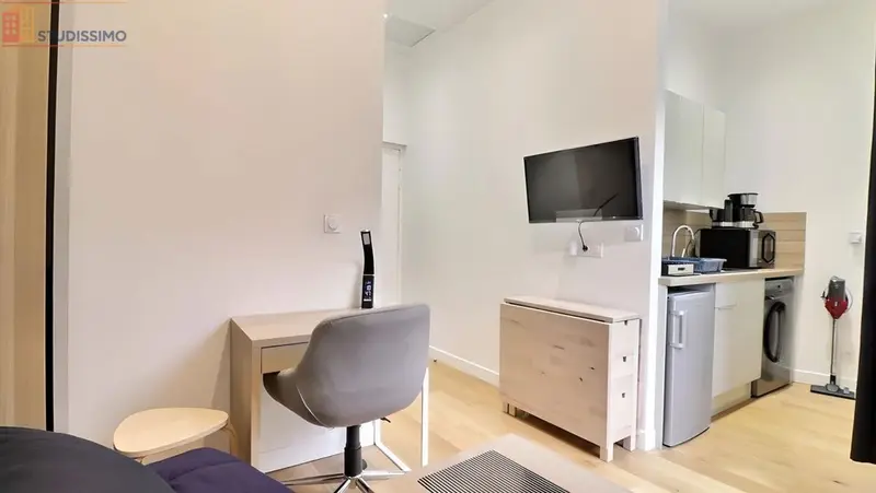 Studio meublé 16m² Lyon 7e - Récente, lumineux - Photo 3