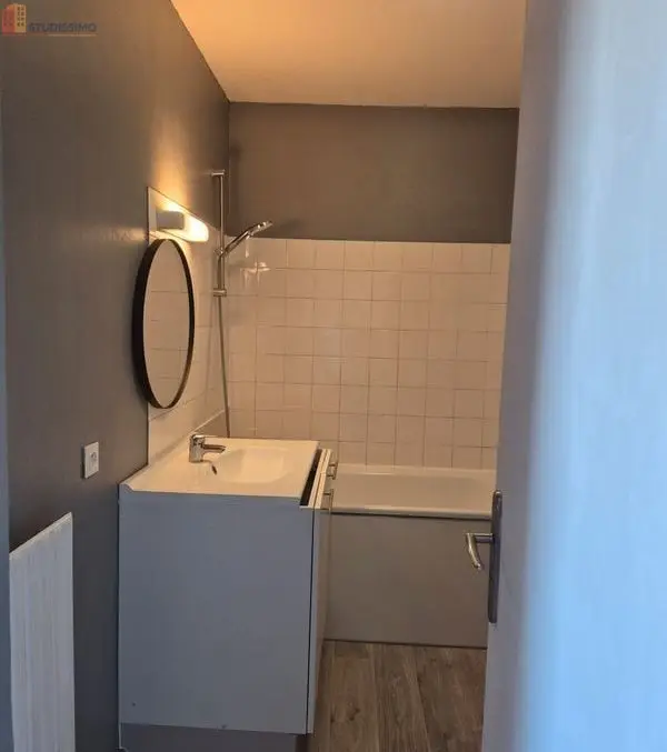 Studio 38m² Bron 69500 - Lumineux, 3e étage - Photo 2