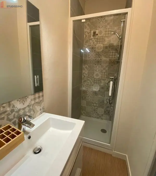 Studio meublé 16m² Rouen centre - Meublé, 1er étage - Photo 2