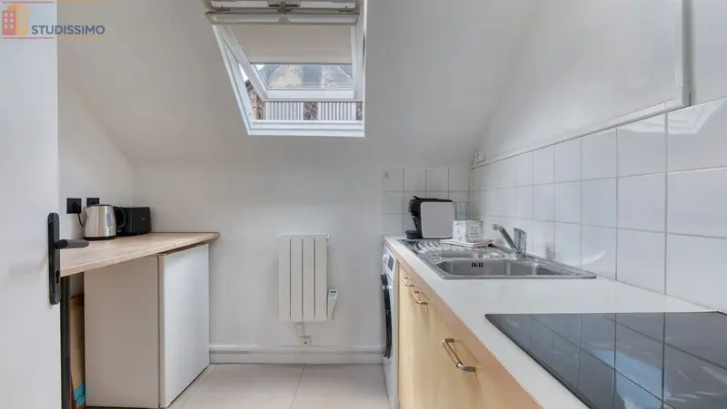 Studio 26m² Rouen centre - Meublé, dernier étage - Photo 4