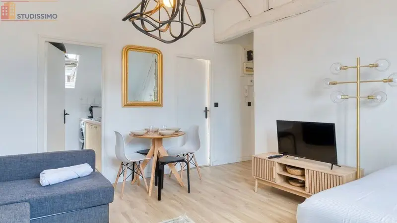 Studio 26m² Rouen centre - Meublé, dernier étage - Photo 3