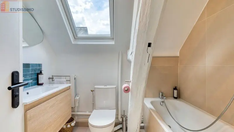 Studio 26m² Rouen centre - Meublé, dernier étage - Photo 2