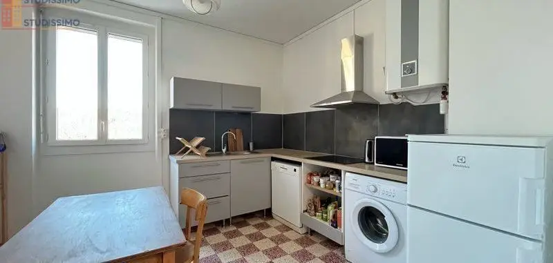 Studio meublé 42m² Thizy-les-Bourgs - Lumineux - Photo 2