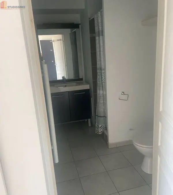 Studio meublé 33m² Vaulx-en-Velin - Proche Hôtel de Ville - Photo 1