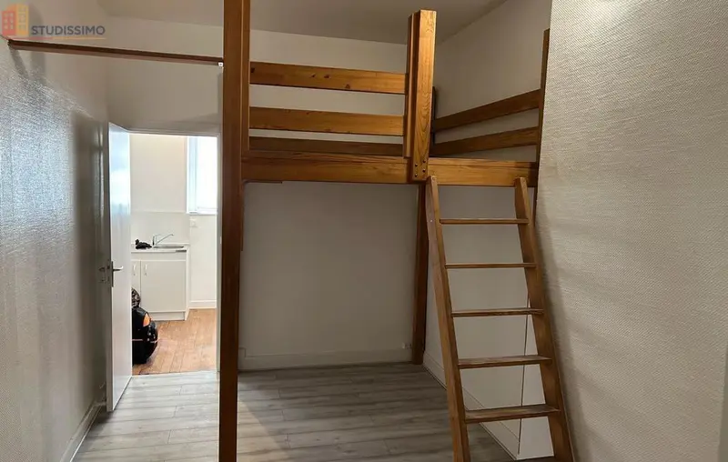Studio 29m² Caluire-et-Cuire - En bon état - Photo 3