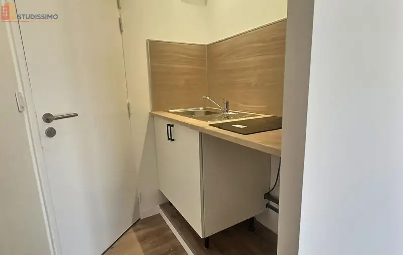 Studio 16m² Angers 49000 - Photo 1