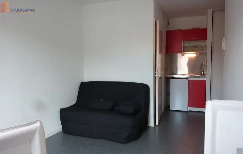 Studio 18m² Lyon 7e - Idéal étudiants, dernier étage - Photo 6