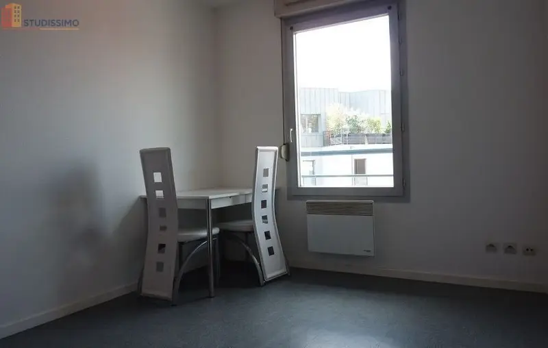 Studio 18m² Lyon 7e - Idéal étudiants, dernier étage - Photo 7
