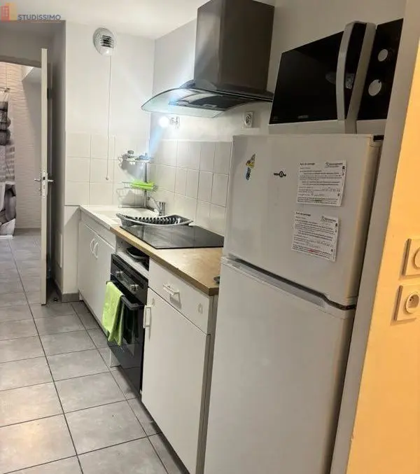 Studio 40m² Meyzieu - Meublé, lumineux - Photo 2