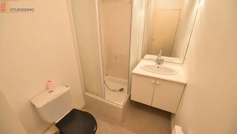 Studio 21m² Angers 49000 - Photo 3