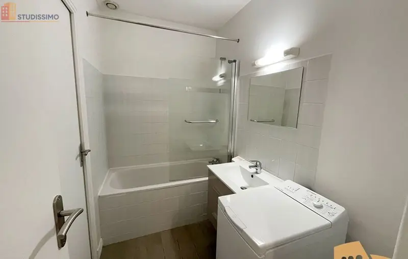 Studio 29m² Angers 49100 - Photo 2