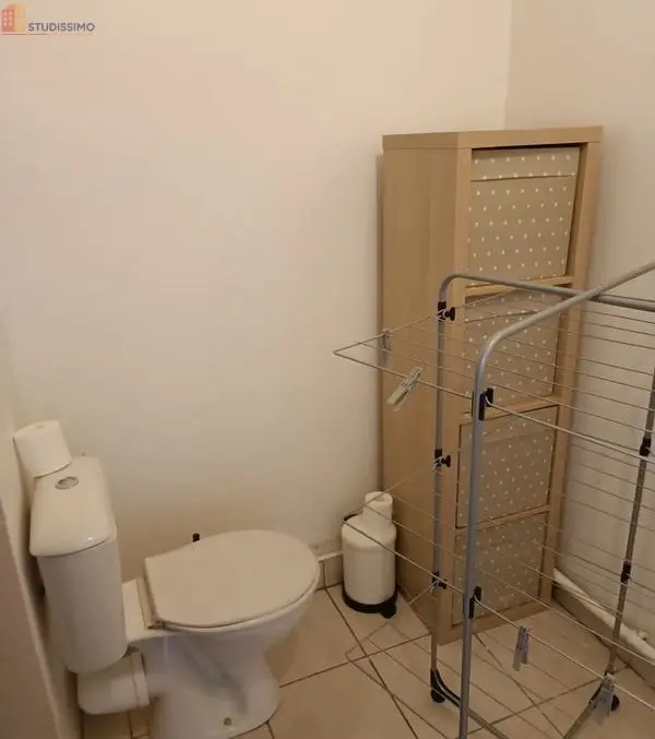 Studio meublé 21m² Caluire-et-Cuire - Parking, proche métro - Photo 4