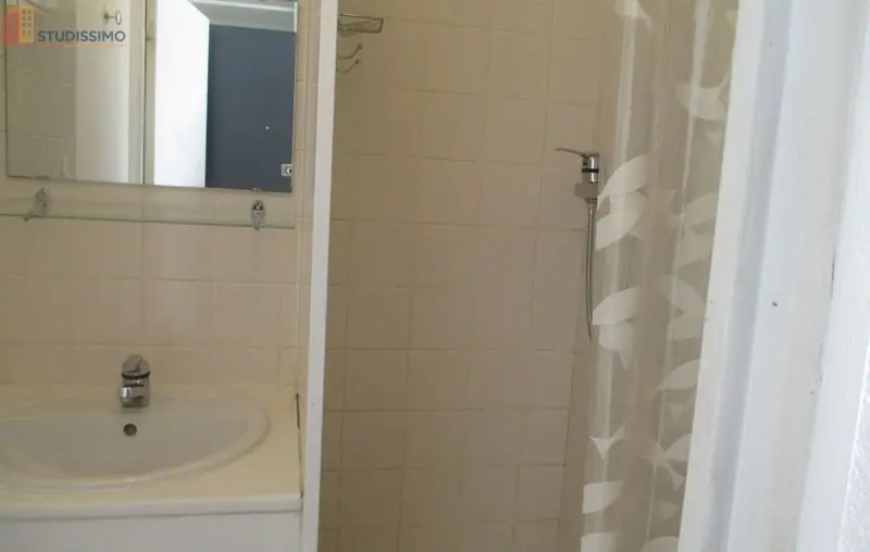 Studio meublé 19m² Lyon 4e - Etudiant, 4e étage - Photo 1