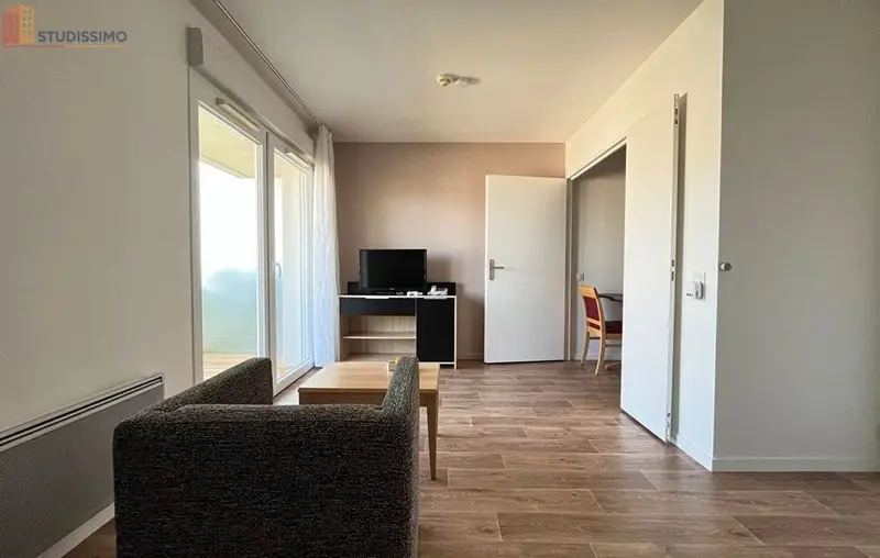 Studio 27m² Avrillé - Dernier étage, lumineux - Photo 4