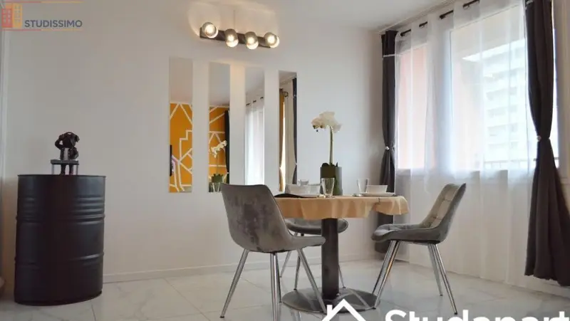 Studio 10m² Saint-Étienne-du-Rouvray - Meublé, 9e étage - Photo 1