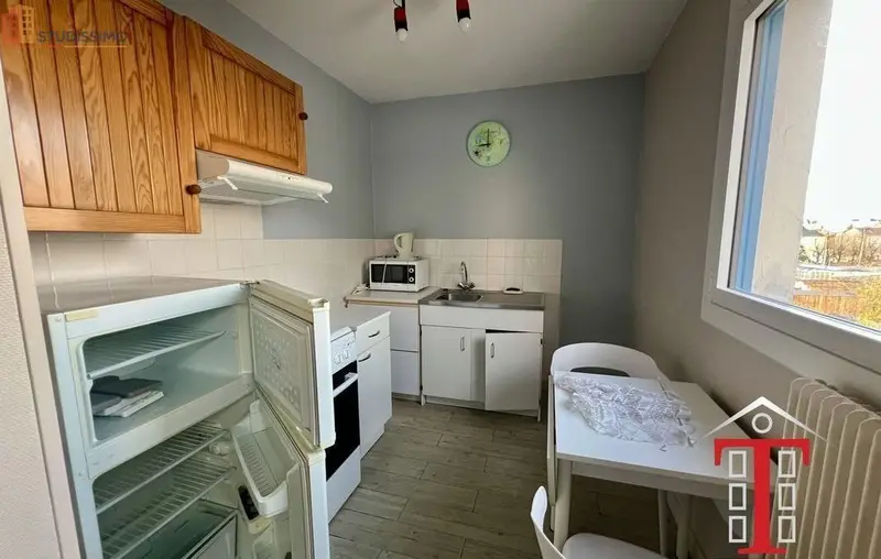 Studio 33m² Angers 49100 - Au 3e, lumineux - Photo 2