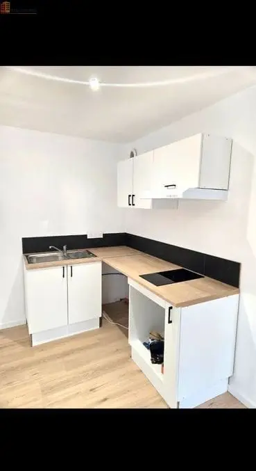 Studio 40m² Cours (69470) - Photo 1