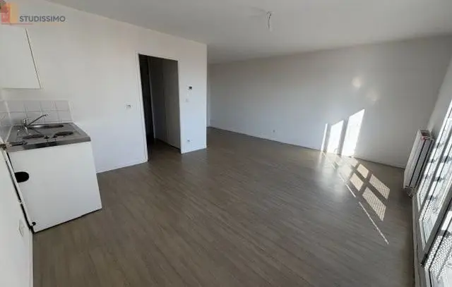 Studio 33m² Angers 49000 - Lumineux, 2e étage - Photo 4