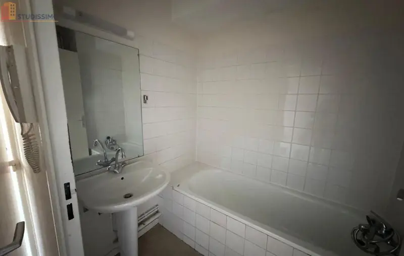 Studio 33m² Angers 49100 - Photo 4