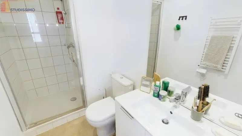 Studio meublé 18m² Bron - Meublé, lumineux - Photo 3