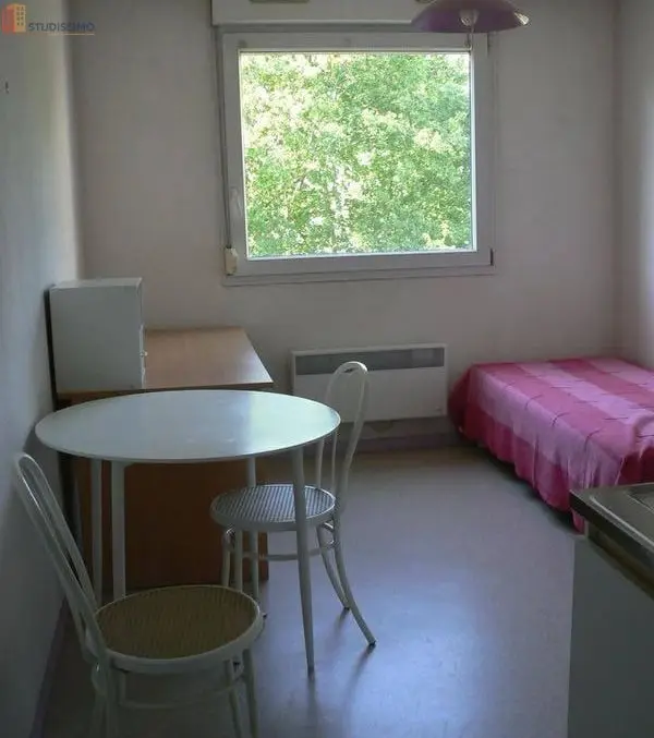 Studio meublé 19m² Lyon 8e - Meublé, 4e étage - Photo 2