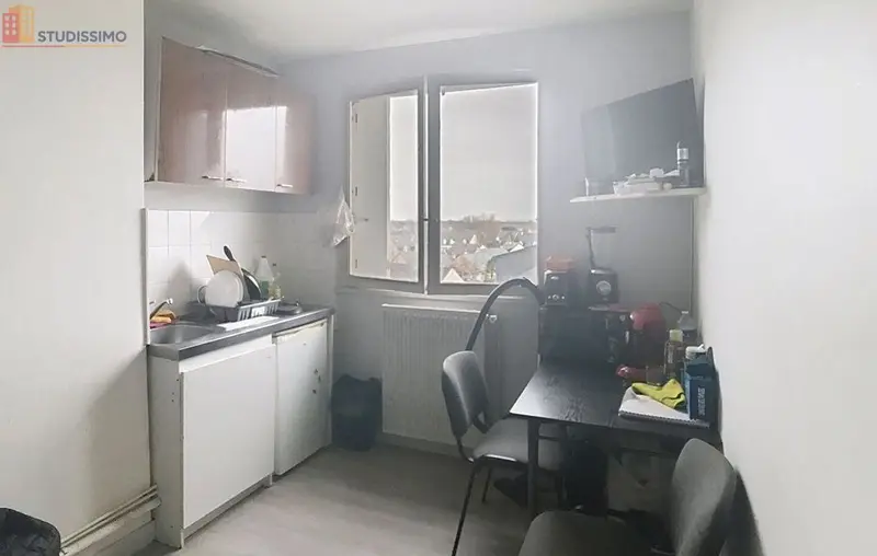Studio 14m² Saumur - Dernier étage, lumineux - Photo 2
