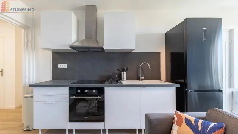 Studio 75m² Rouen 76000 - Étage élevé, DPE D - Photo 11