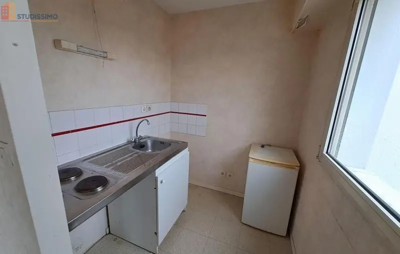 Studio 32m² Angers 49100 - Photo 5