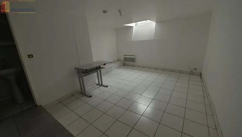 Studio 21m² Angers 49100 - DPE C, 1er étage - Photo 3
