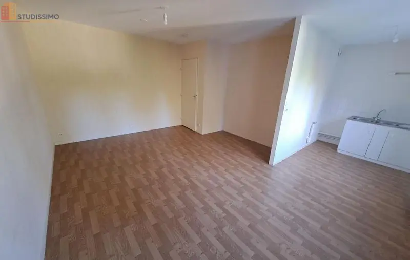 Studio 30m² Angers 49000 - DPE C, 1er étage - Photo 2
