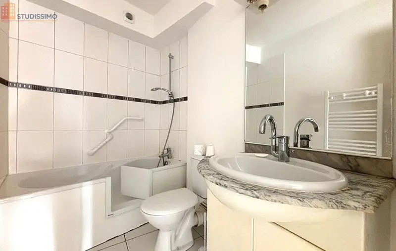 Studio 28m² Angers 49100 - Photo 2