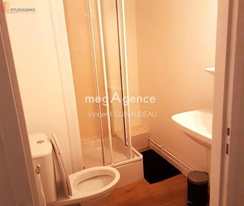 Studio 18m² Cholet - DPE D - Photo 1