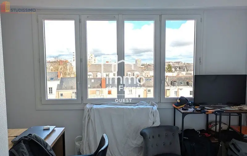 Studio 14m² Angers 49100 - Dernier étage, lumineux - Photo 2