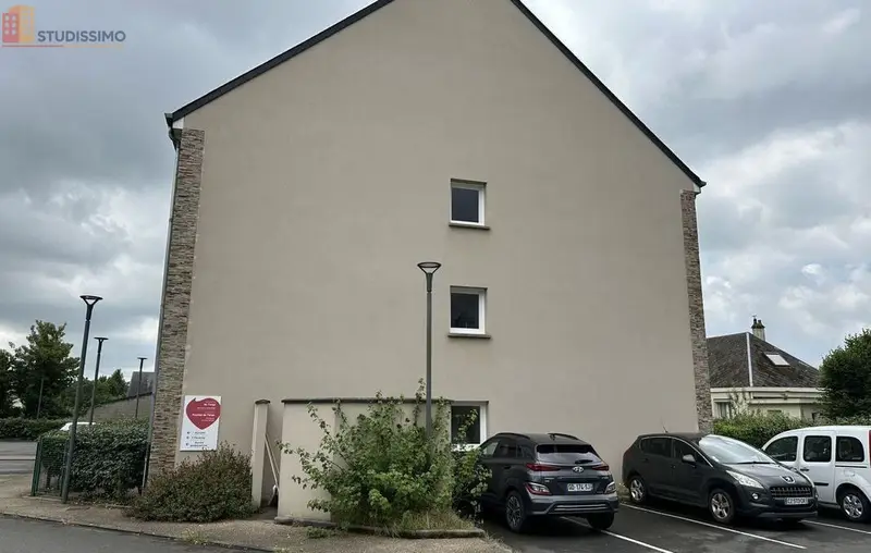 Studio 34m² Avranches - Étage 2/2 - Photo 1