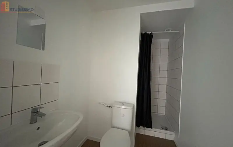 Studio 17m² Le Grand-Quevilly - Étage élevé, calme - Photo 2