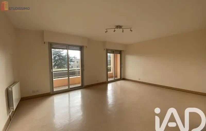 Studio 45m² Saint-Lô - Lumineux, bonne isolation (DPE C) - Photo 8