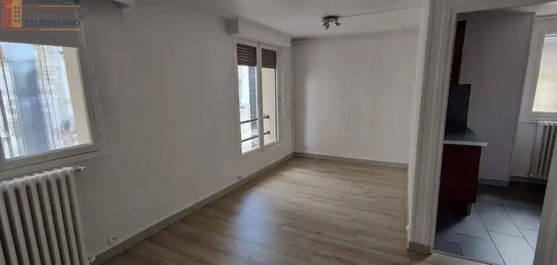 Studio 27m² Rouen 76000 - Face cathédrale, 3e étage - Photo 1