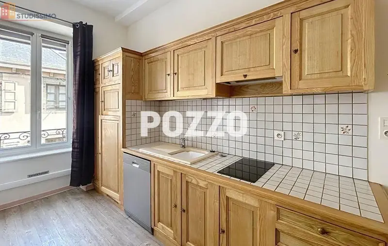 Studio 26m² Granville - Dernier étage, beau potentiel - Photo 3