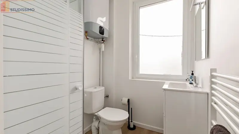 Studio meublé 16m² Rouen 76100 - Proche métro, au pied des commerces - Photo 1