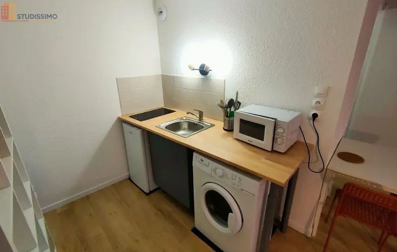 Studio meublé 21m² Rouen centre - Rénové, hyper centre - Photo 3
