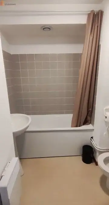 Studio meublé 19m² Rouen centre - Lumineux, 5e étage - Photo 1