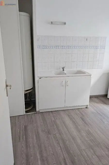 Studio 35m² Elbeuf - Lumineux, 1er étage - Photo 1