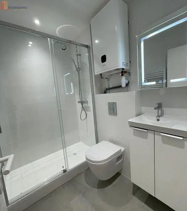 Studio 32m² Reims 51100 - Lumineux, DPE C - Photo 2