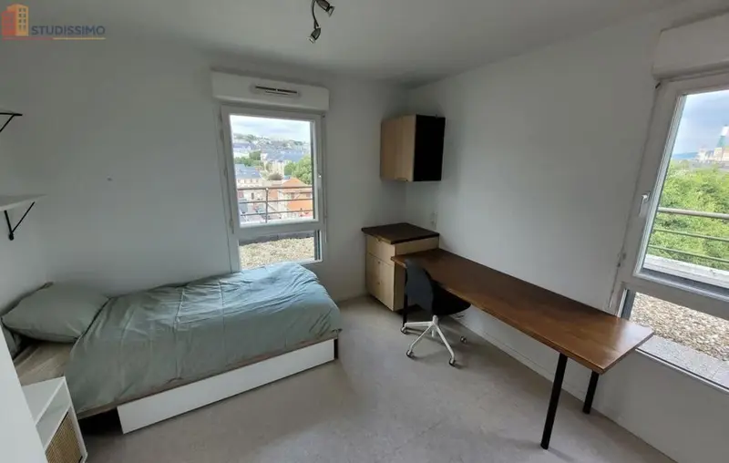Studio meublé 22m² Rouen Pasteur - Rénové, dernier étage - Photo 4
