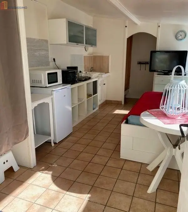 Studio meublé 19m² Freneuse 76410 - Plein pied, campagne - Photo 1