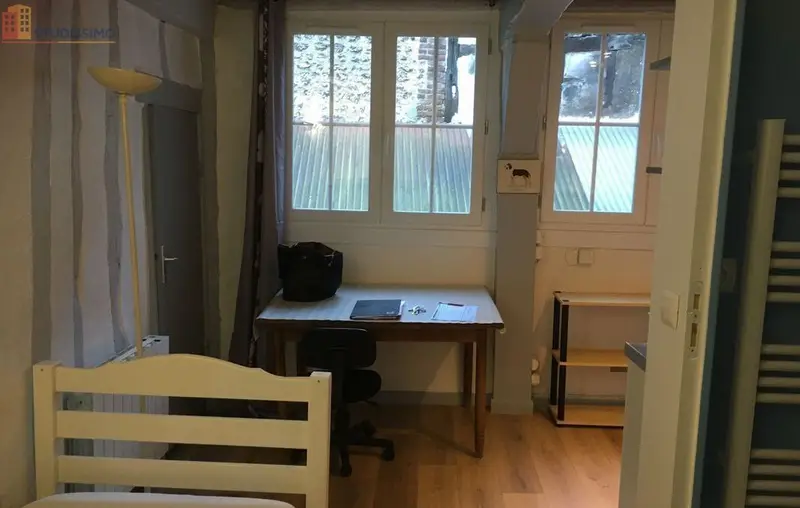 Studio meublé 16m² Rouen 76000 - Lumineux, 1er étage - Photo 1