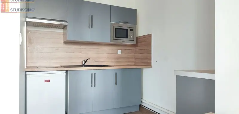 Studio meublé 28m² Le Havre - Rénové, parking - Photo 4
