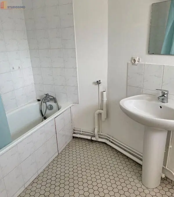 Studio 38m² Châlons-en-Champagne - lumineux - Photo 2