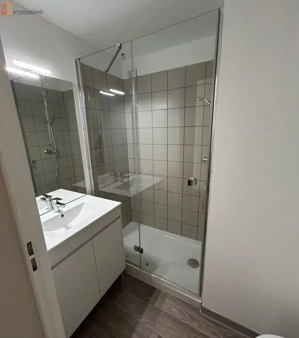 Studio 20m² Belbeuf 76240 - Photo 1