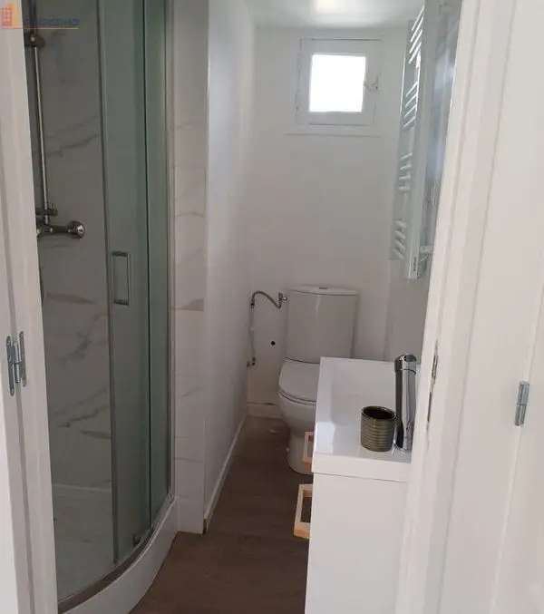 Studio meublé 18m² Déville-lès-Rouen - Rénové, proche Docks 76 - Photo 2